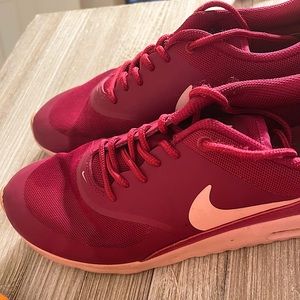 COPY - Nike Air Max Thea Sneakers Maroon / Gently Used / 8.5 WOMENS